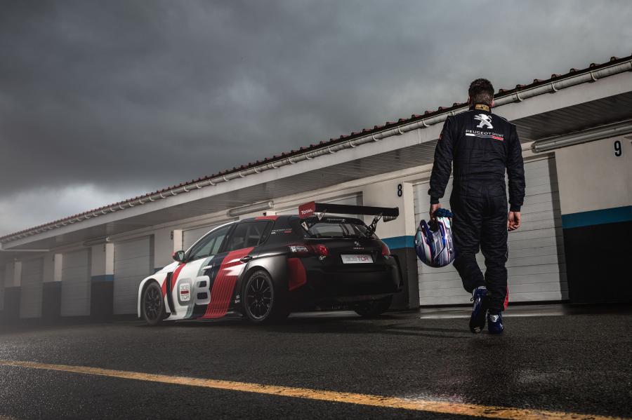  Peugeot 308 TCR 2018 года  (фото 12 из 16)